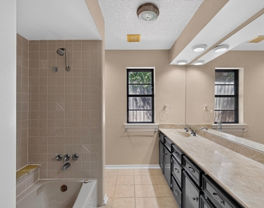 1606 Treehouse Lane - Photo Thumbnail 25
