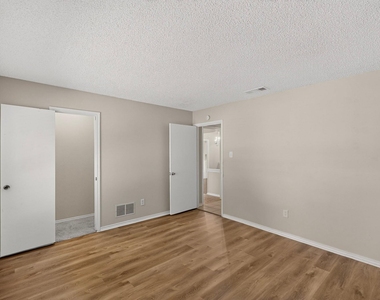 1606 Treehouse Lane - Photo Thumbnail 30