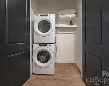 4401 Barclay Downs Drive - Photo Thumbnail 27