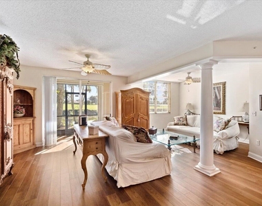 11720 Saint Andrews Place - Photo Thumbnail 9