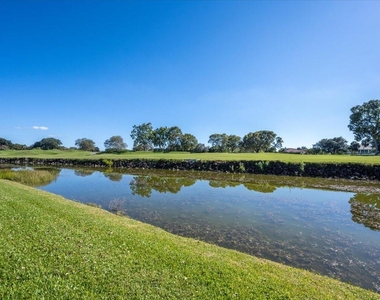 11720 Saint Andrews Place - Photo Thumbnail 26