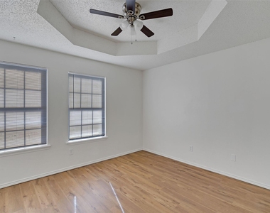 210 Rolston Road - Photo Thumbnail 10