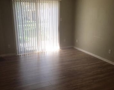 2937 Heathstead Place - Photo Thumbnail 4