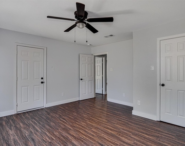 5305 Purdue Avenue - Photo Thumbnail 20