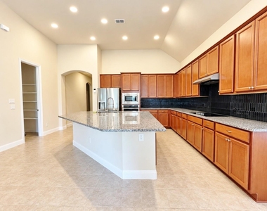2645 Walnut Creek Lane - Photo Thumbnail 6