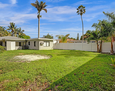 8240 Nw 1st Place - Photo Thumbnail 45