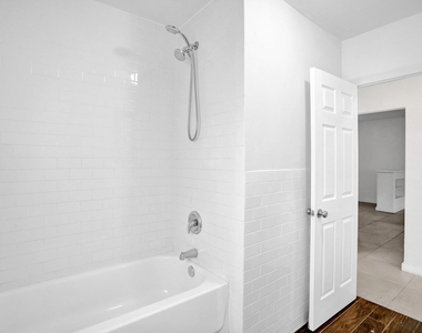 8240 Nw 1st Place - Photo Thumbnail 21