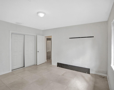 8240 Nw 1st Place - Photo Thumbnail 24