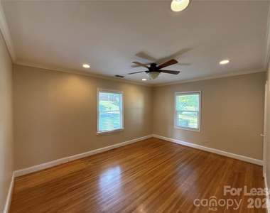 817 Everett Place - Photo Thumbnail 5