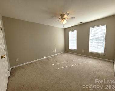 2728 Sunberry Lane Nw - Photo Thumbnail 20