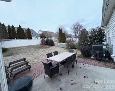 2728 Sunberry Lane Nw - Photo Thumbnail 24