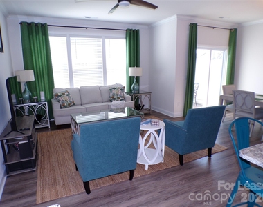 63 Creekview Road - Photo Thumbnail 4