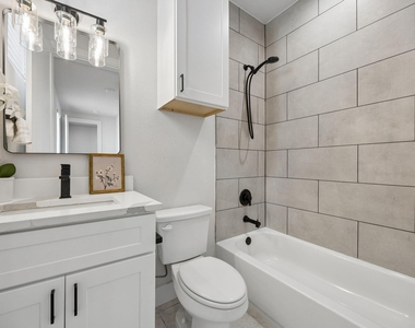 5633 Live Oak - Photo Thumbnail 13