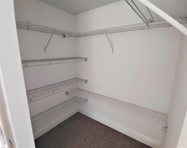 1760 Windorah Way - Photo Thumbnail 7