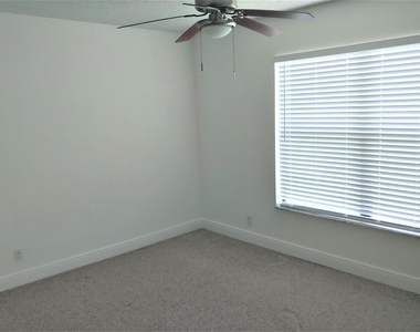 1760 Windorah Way - Photo Thumbnail 5