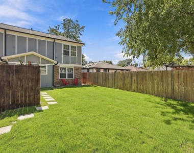 607 W Page Avenue - Photo Thumbnail 19