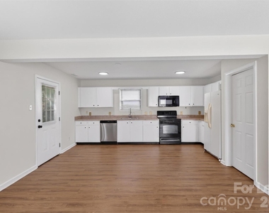 458 Settlers Ridge Drive - Photo Thumbnail 10