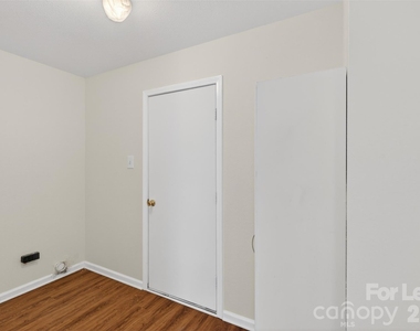458 Settlers Ridge Drive - Photo Thumbnail 22