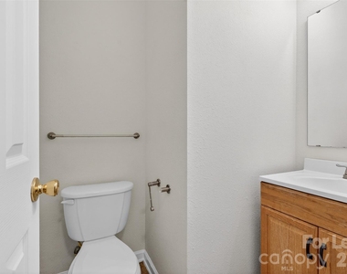 458 Settlers Ridge Drive - Photo Thumbnail 6