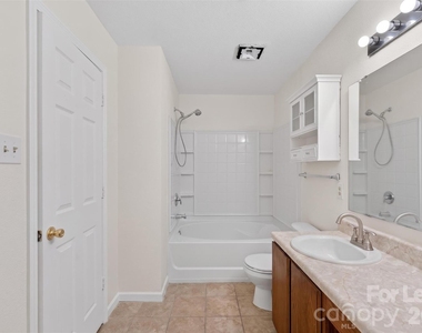 458 Settlers Ridge Drive - Photo Thumbnail 17