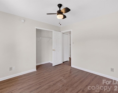 458 Settlers Ridge Drive - Photo Thumbnail 12