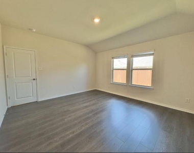 11333 Pecan Creek - Photo Thumbnail 27