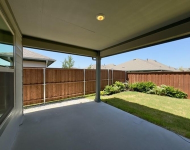 11333 Pecan Creek - Photo Thumbnail 32