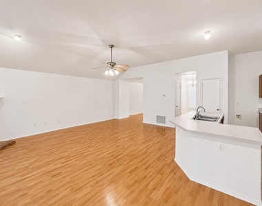3320 Truman Street - Photo Thumbnail 10