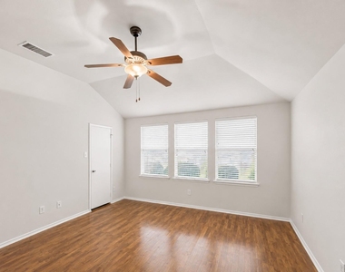 3320 Truman Street - Photo Thumbnail 18