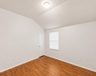 3320 Truman Street - Photo Thumbnail 22