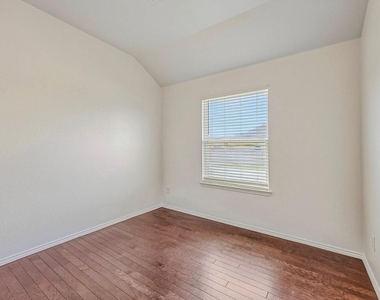 512 Stableford Street - Photo Thumbnail 23