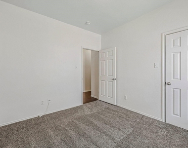 512 Stableford Street - Photo Thumbnail 21
