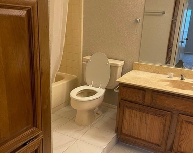 3110 Devonshire Drive - Photo Thumbnail 7