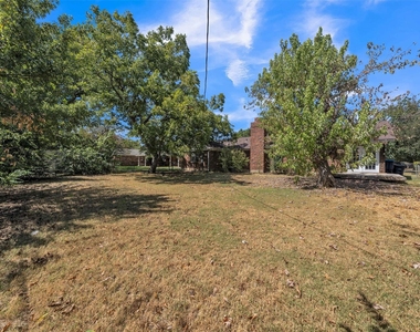 5745 Wimbleton Way - Photo Thumbnail 24