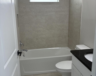 5518 Macoon Way - Photo Thumbnail 7