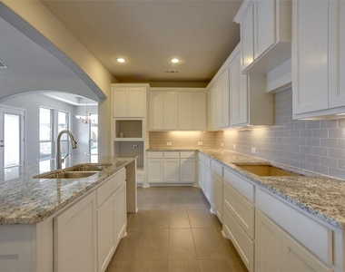 1500 Cherry Blossom Lane - Photo Thumbnail 13