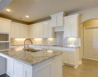 1500 Cherry Blossom Lane - Photo Thumbnail 11