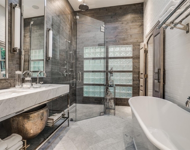 3610 Congress Avenue - Photo Thumbnail 23
