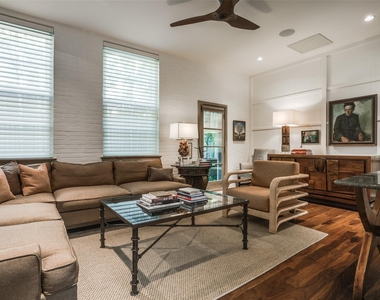 3610 Congress Avenue - Photo Thumbnail 9