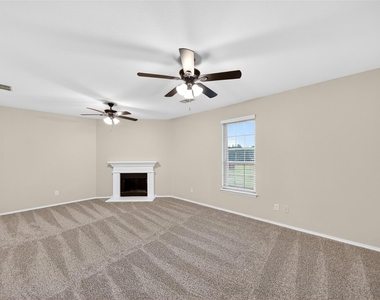 105 Southview Drive - Photo Thumbnail 15