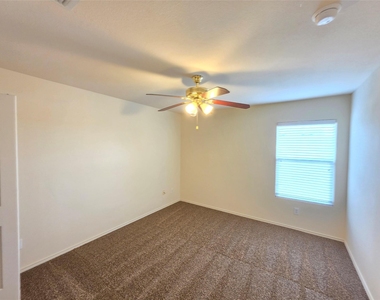 8108 Stowe Springs Lane - Photo Thumbnail 31