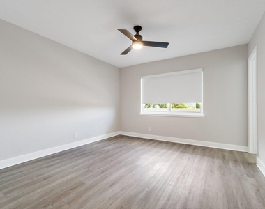 624 Southwind Circle - Photo Thumbnail 10