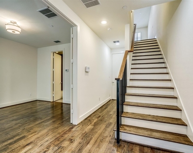 4211 Rawlins Street - Photo Thumbnail 5