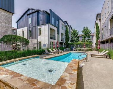 4211 Rawlins Street - Photo Thumbnail 4