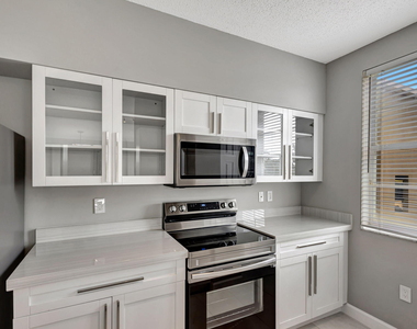 616 Clearwater Park Road - Photo Thumbnail 15