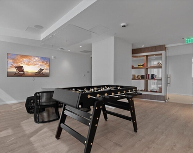 220 Lake Shore Drive - Photo Thumbnail 32