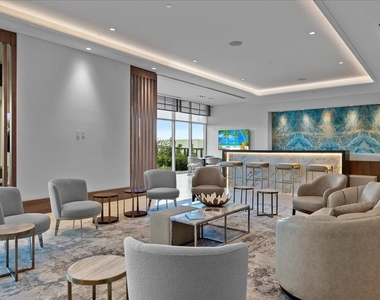 220 Lake Shore Drive - Photo Thumbnail 28
