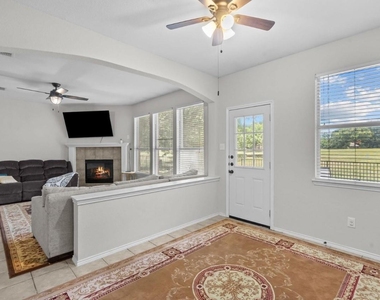 8414 Seafield Lane - Photo Thumbnail 4