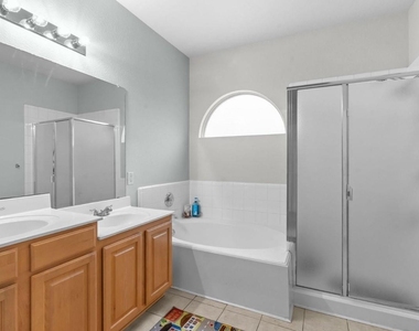 8414 Seafield Lane - Photo Thumbnail 7