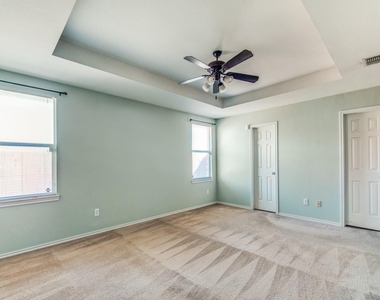 13120 Barbarosa Drive - Photo Thumbnail 18